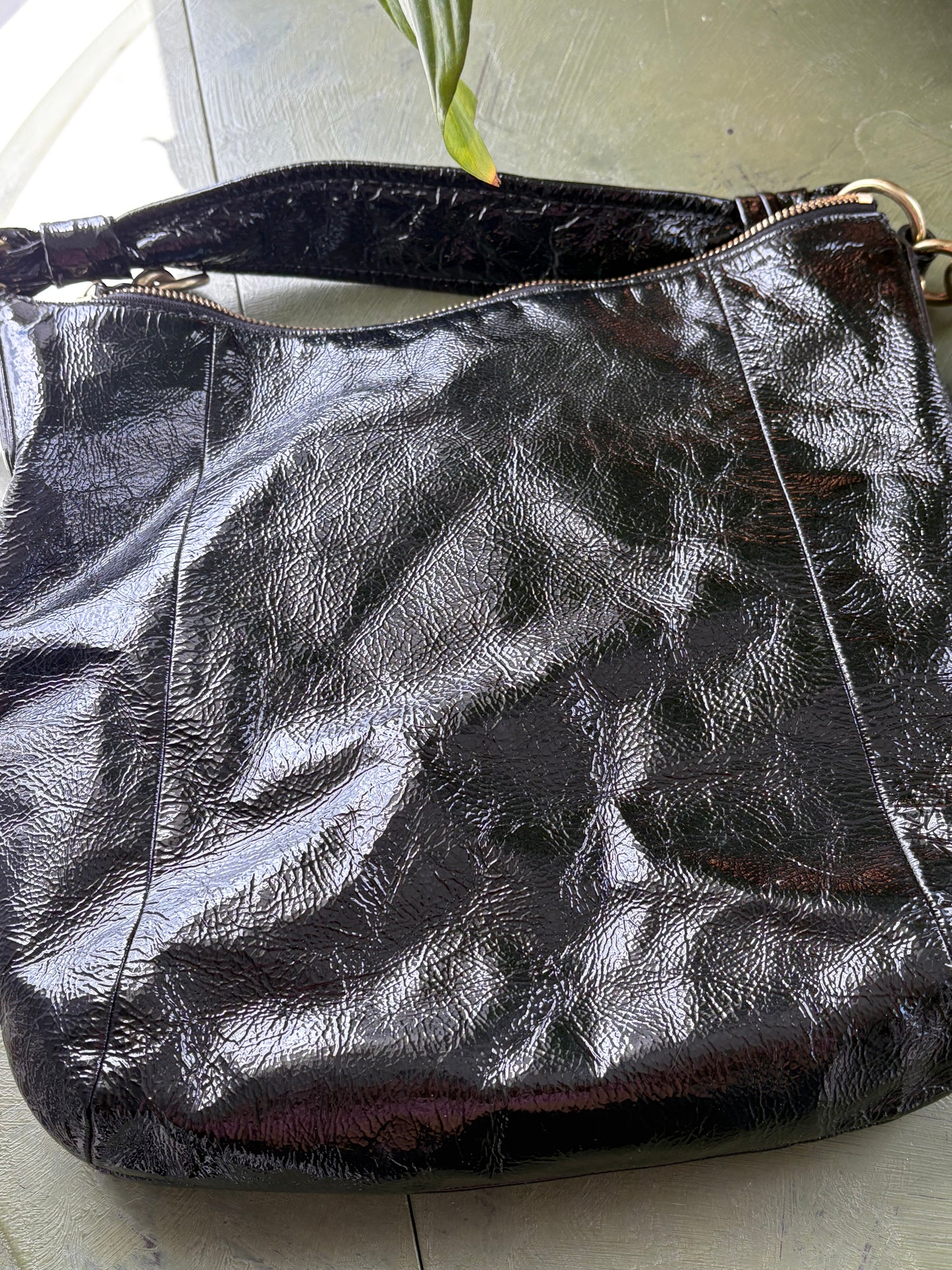 VTG GUESS CROSSBODY BAG