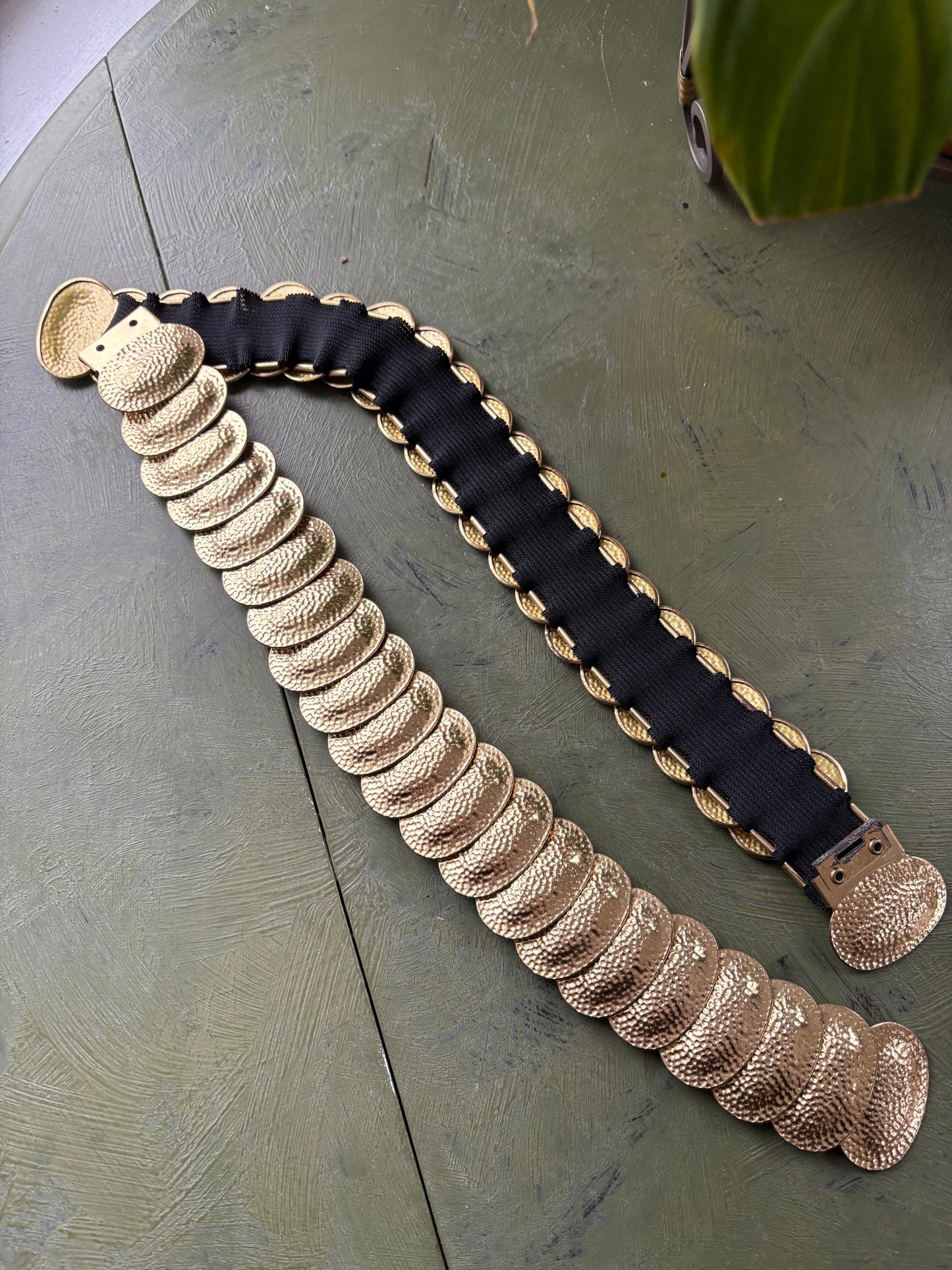 STRETCH GOLD TONE BELT