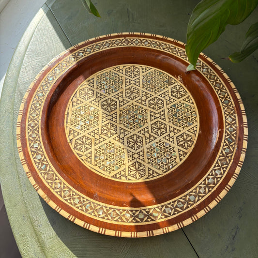 MOTHER OF PEARL WOOD PLATE/WALL PLAQUE