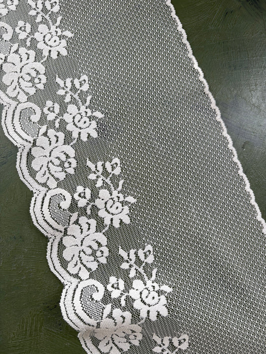 LACE TRIM - by the meter