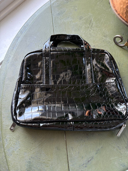 MAKEUP BAG