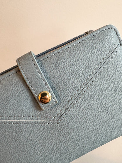 BLUE WALLET