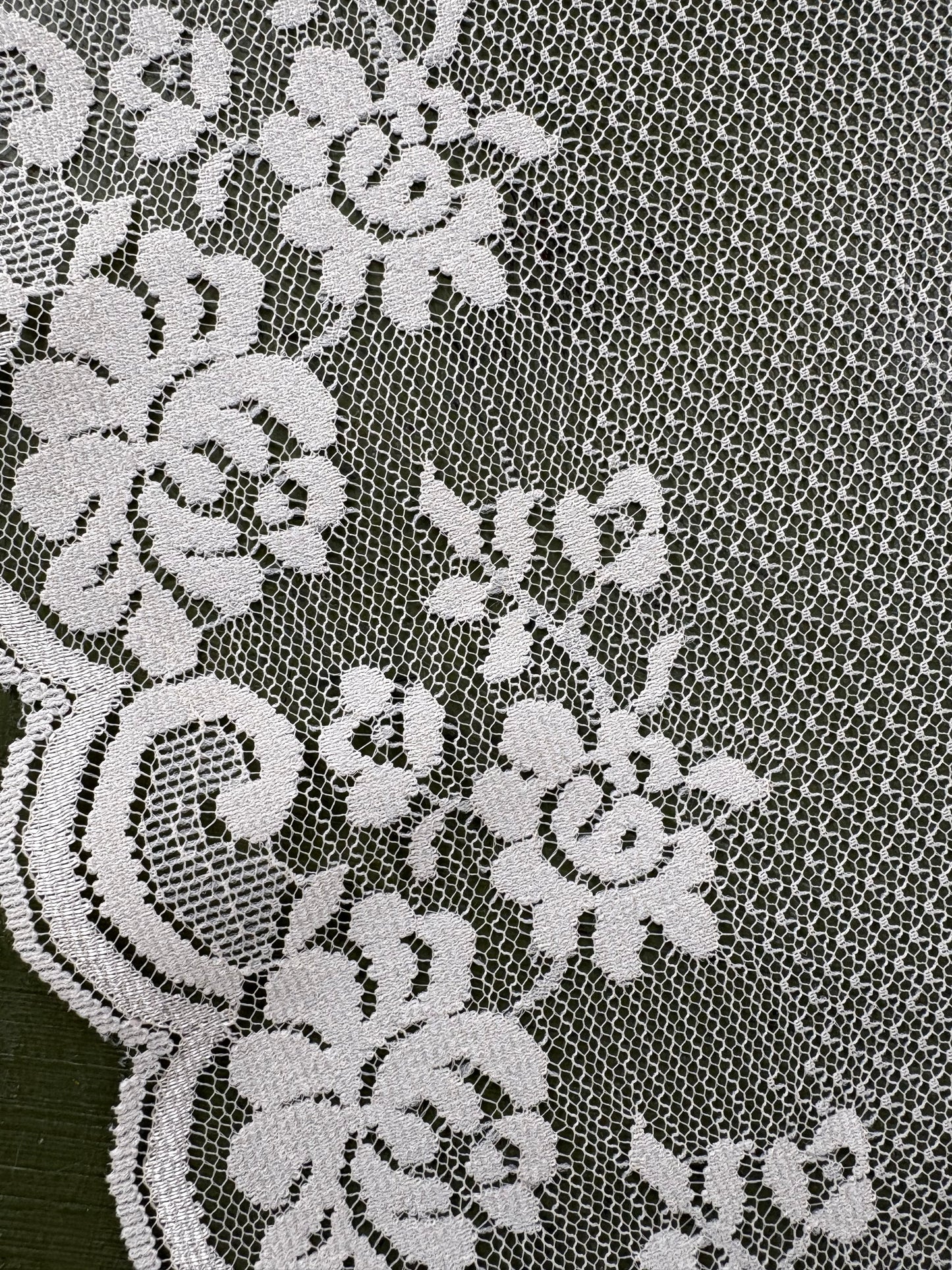 LACE TRIM - by the meter