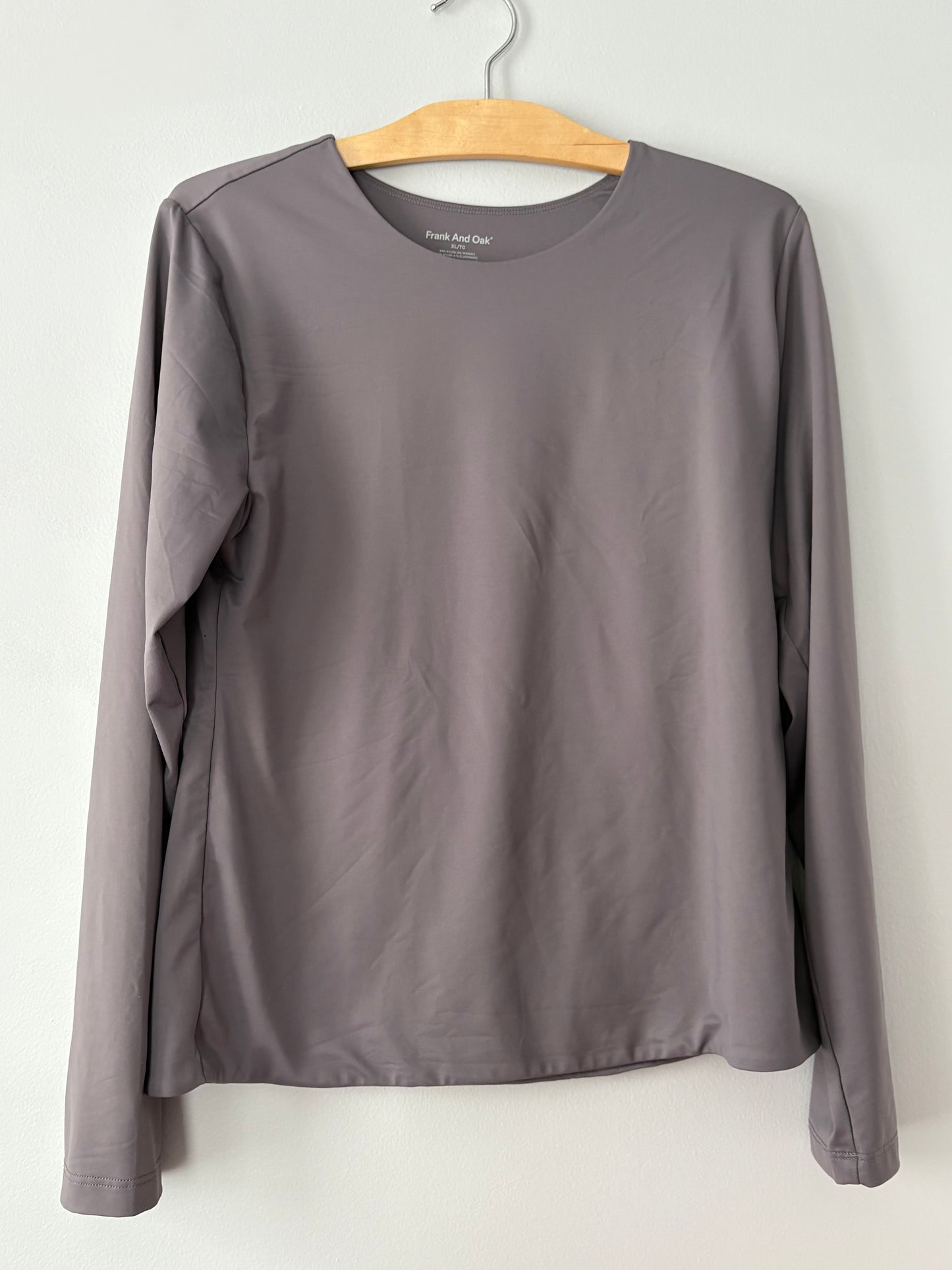 FRANK & OAK CONTOUR LONG SLEEVE - 4 colours