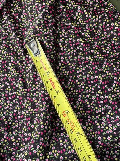 TINY FLORAL FABRIC 68" x 75"