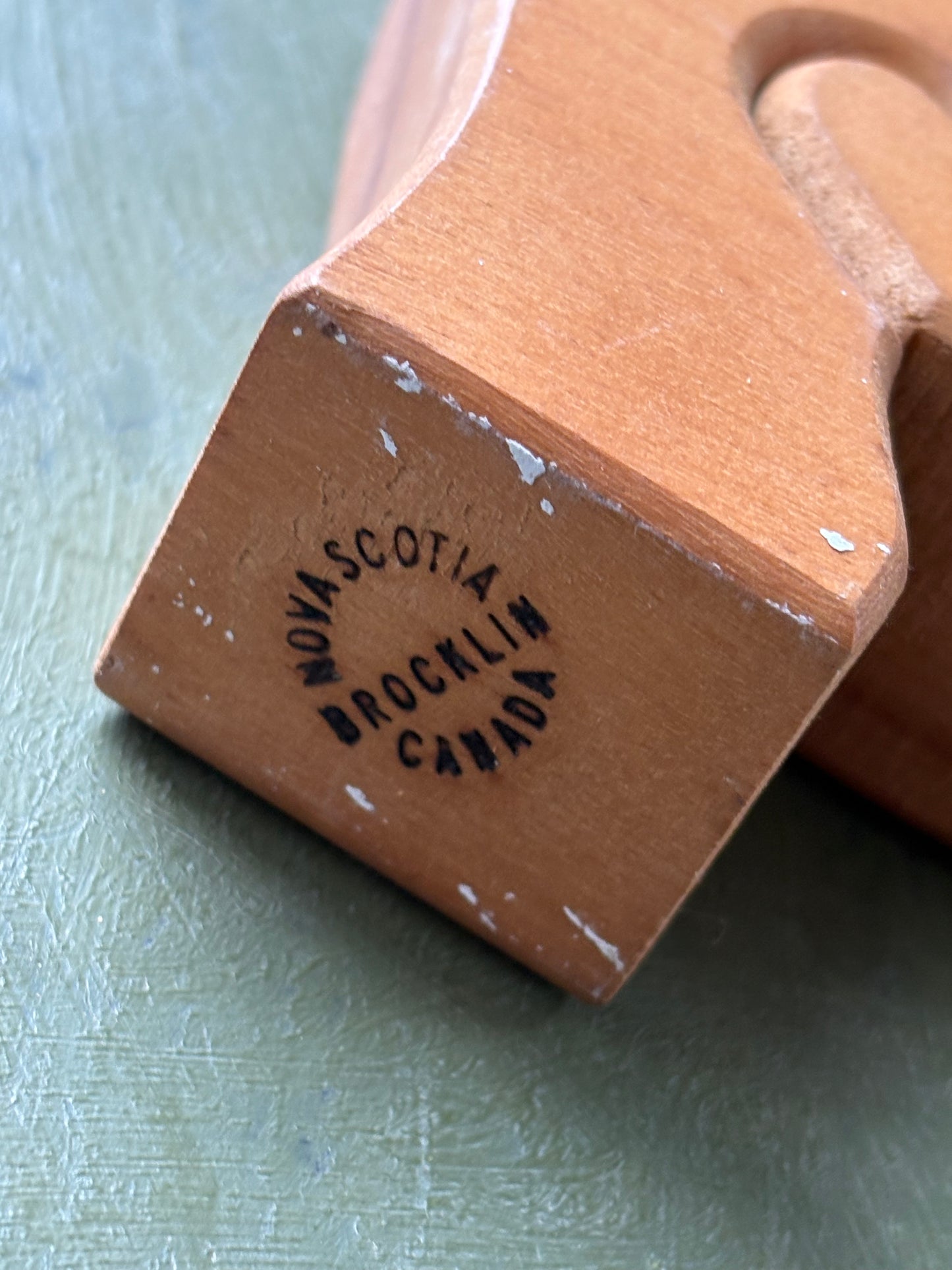 WOOD ELEPHANT PUZZLE