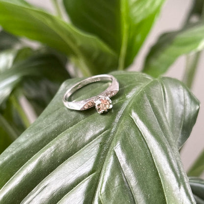 925 STERLING SILVER RING - SZ. 8