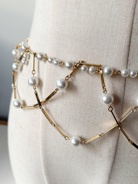 GOLD TONE & FAUX PEARL BELT - S/M