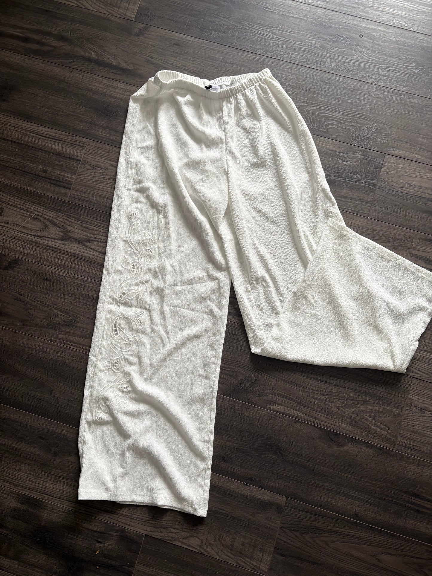 WHITE BEACH PANTS - XS