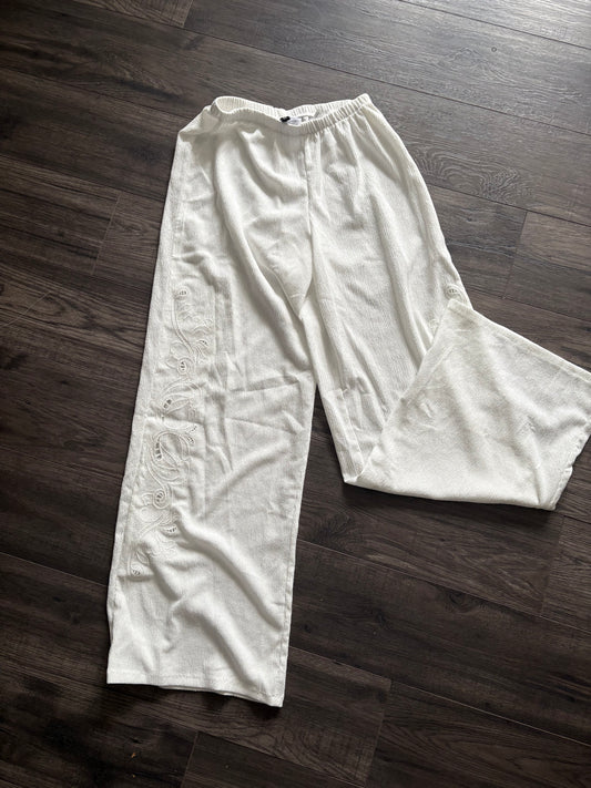WHITE BEACH PANTS - XS