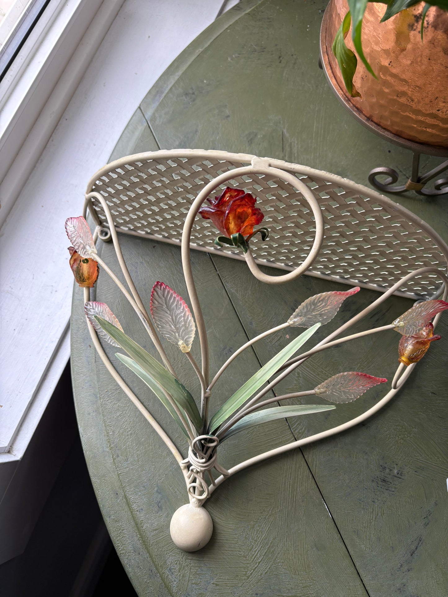 FLORAL SHELF