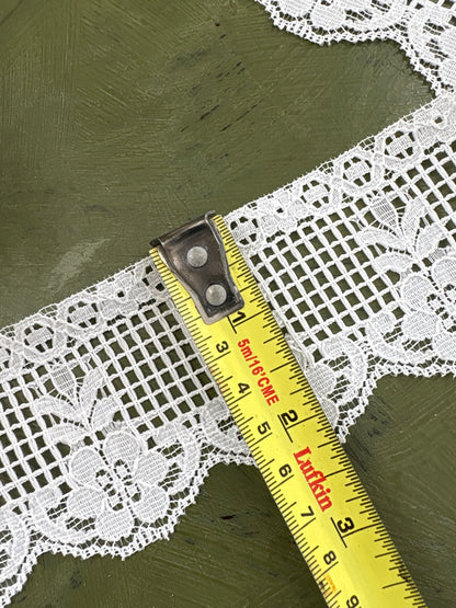 LACE TRIM - by the meter