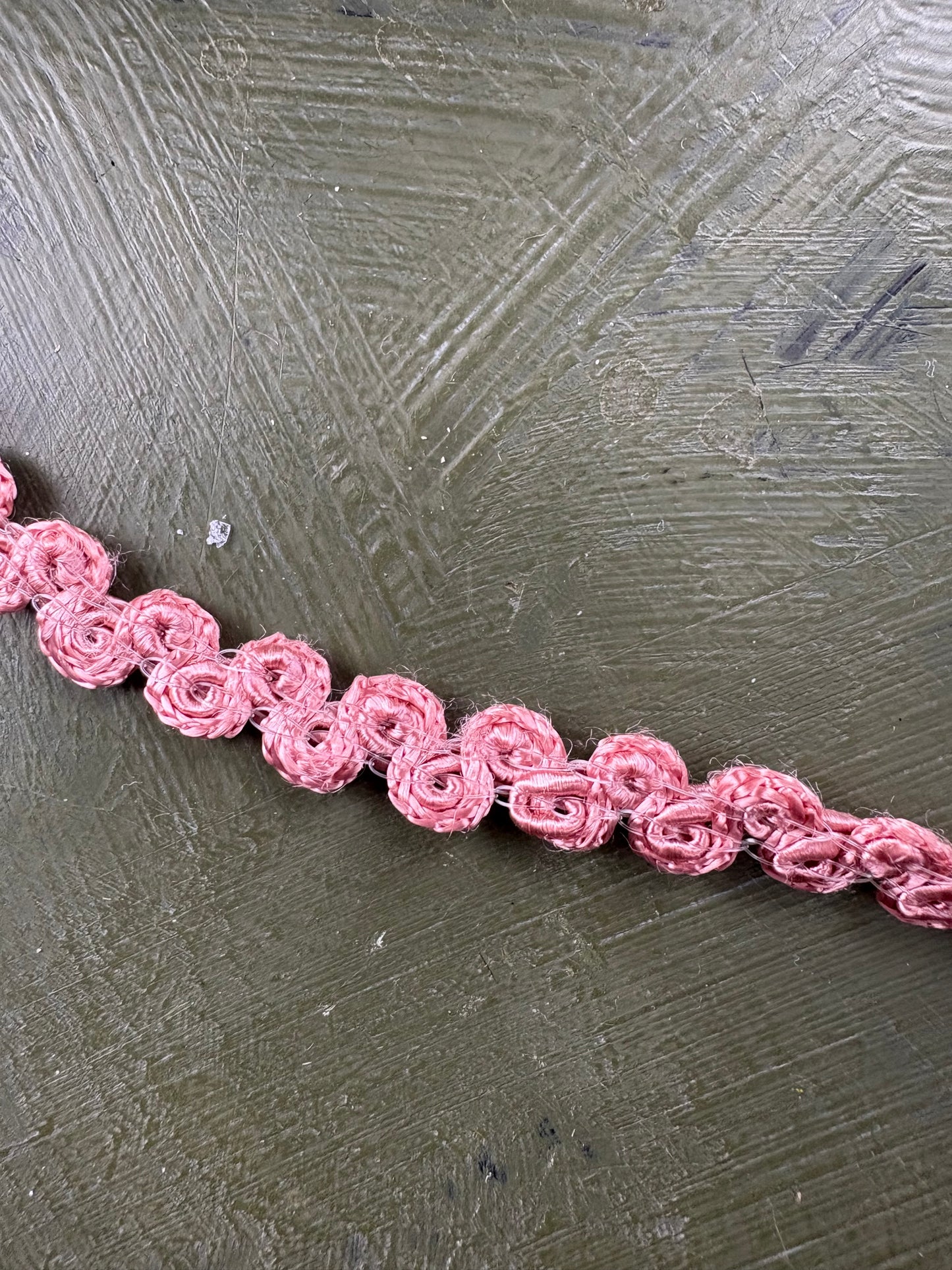 MAUVE TRIM - by the meter