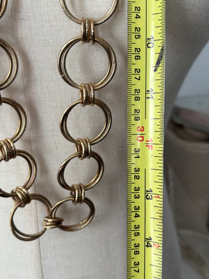 GOLD TONE NECKLACE