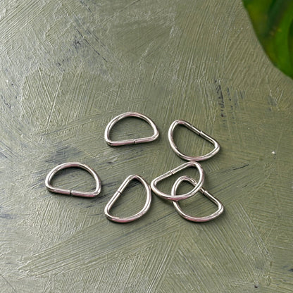 SILVER D RINGS
