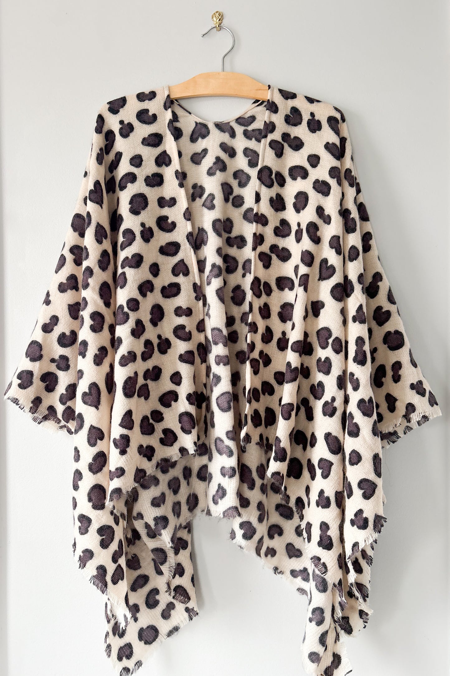 LEOPARD PONCHO