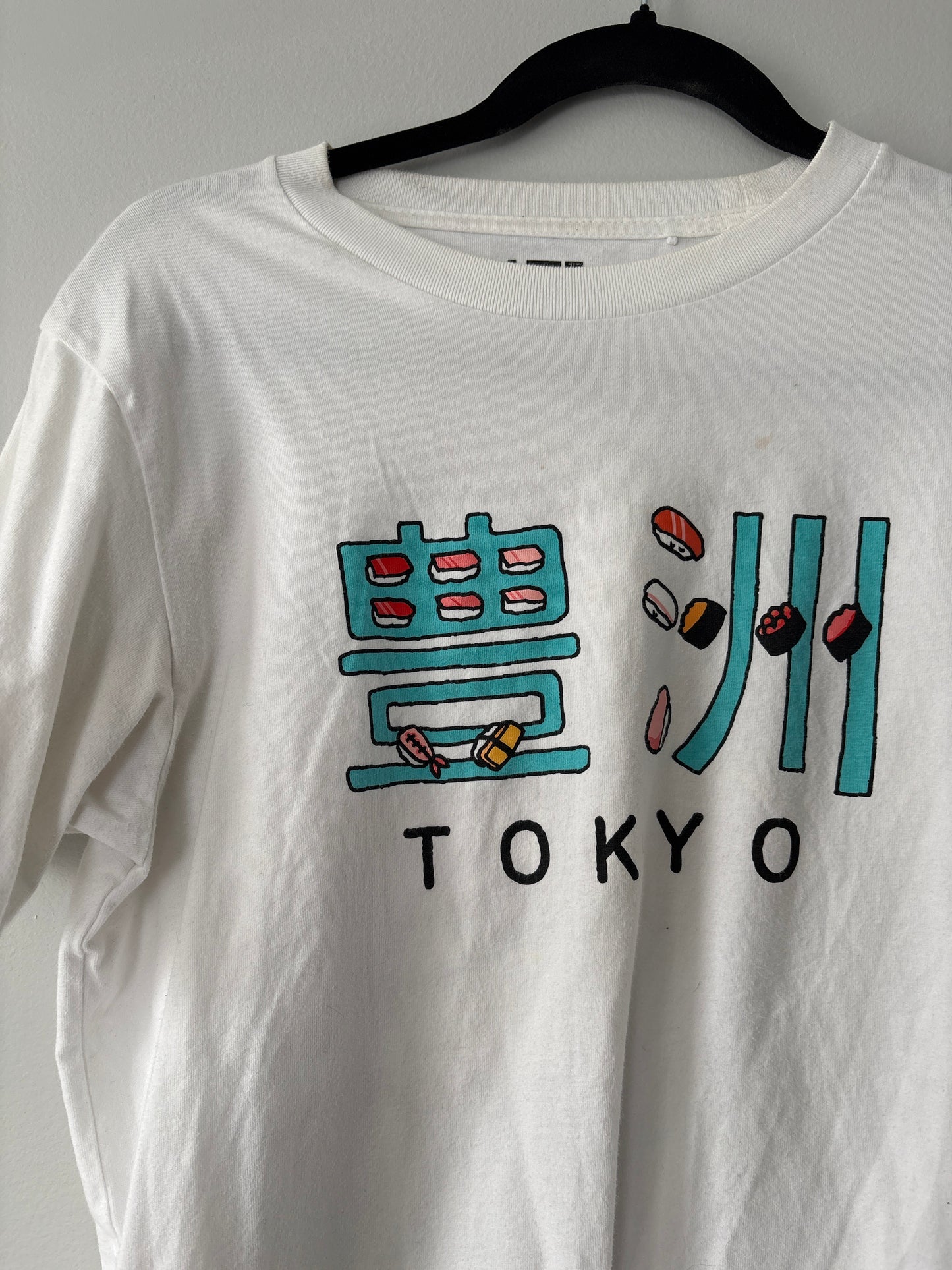 UNIQLO SUSHI TEE - SMALL