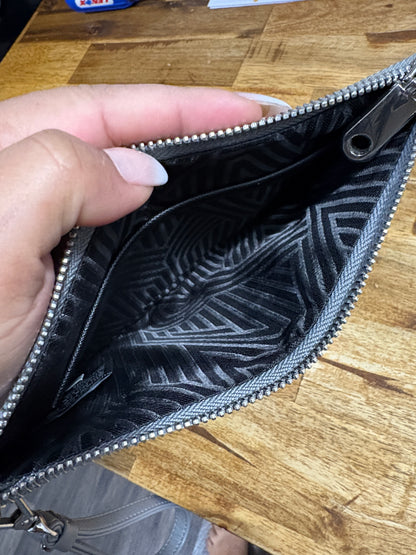 DKNY CLUTCH