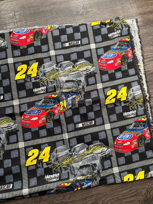 RACECAR FABRIC 18"x34"