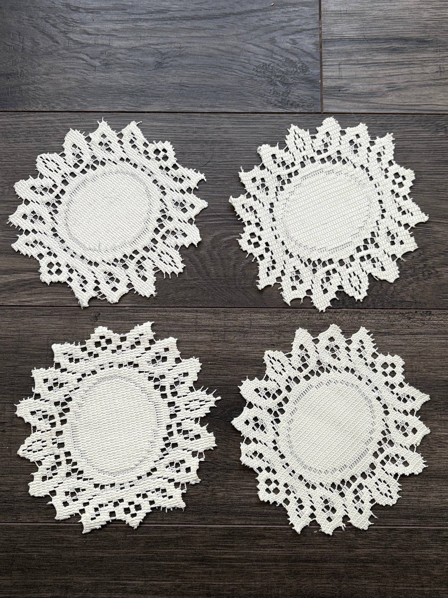 LACE DOILIES