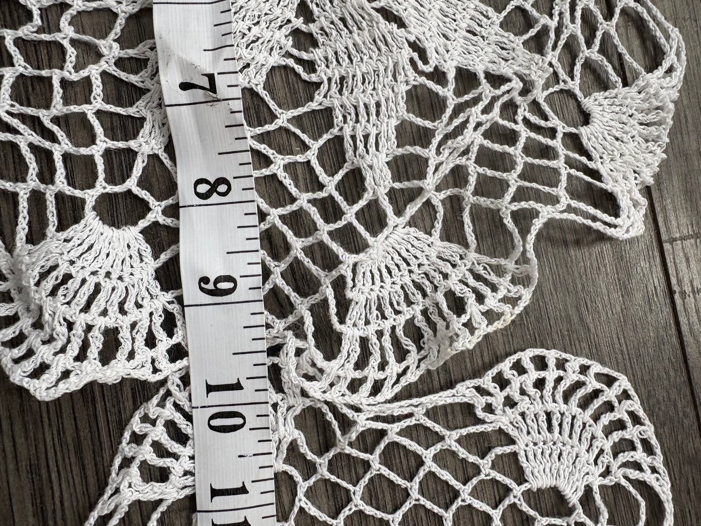 LACE DOILIES