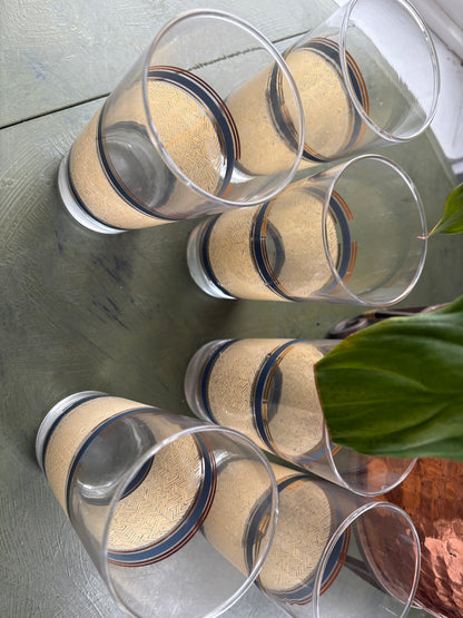 GOLD TRIM TUMBLER GLASSES