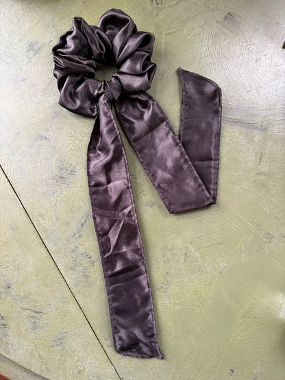 BLACK SATIN BOW SCRUNCHIE