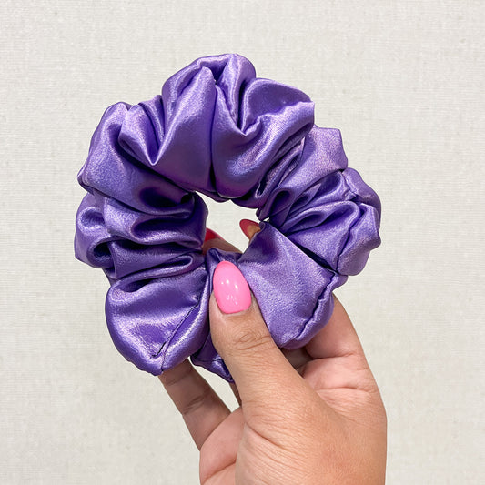 VIOLET SATIN SCRUNCHIE